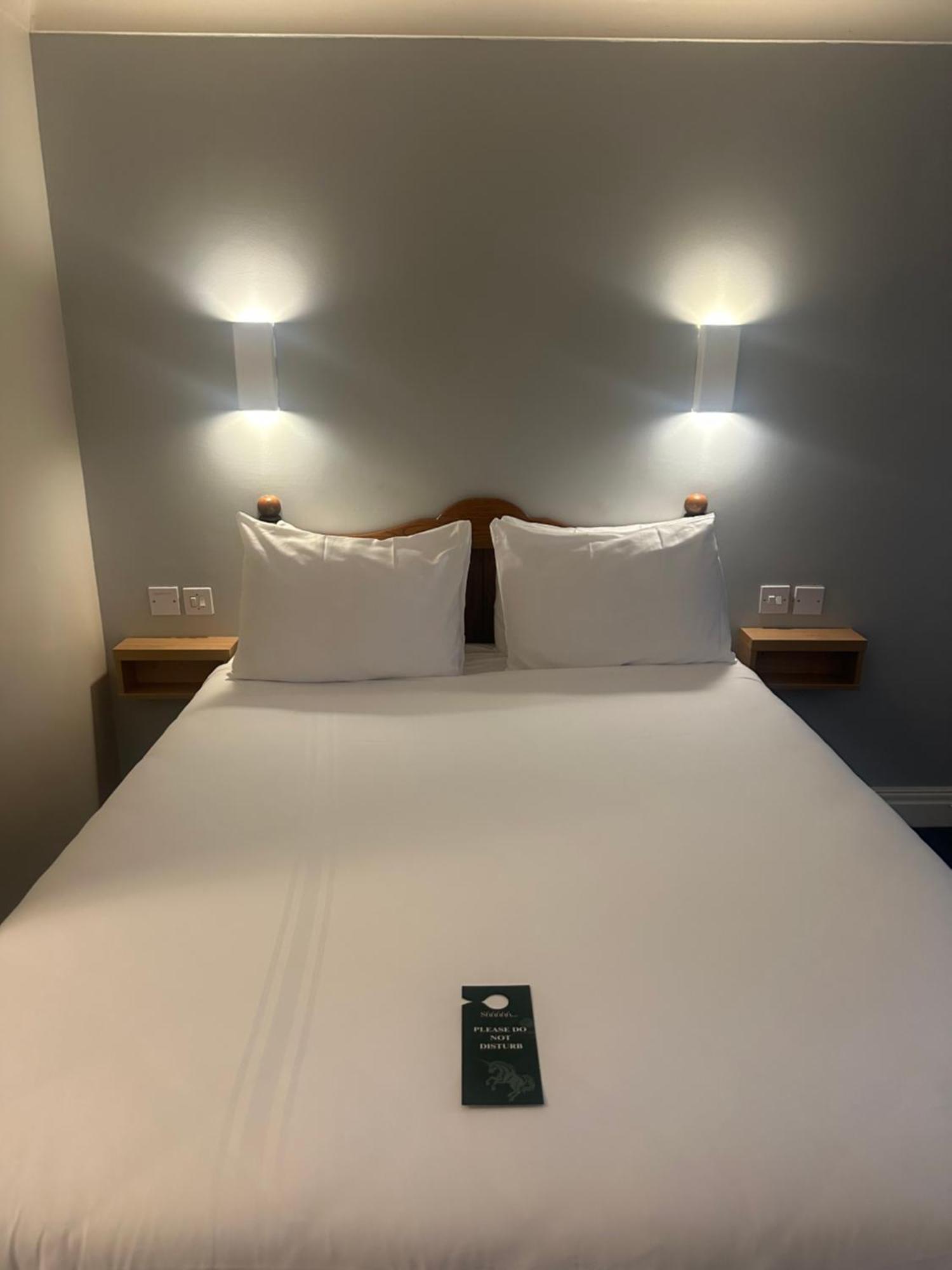 Go2 Glasgow Cumbernauld Hotel - Free Parking And Pet Friendly Esterno foto