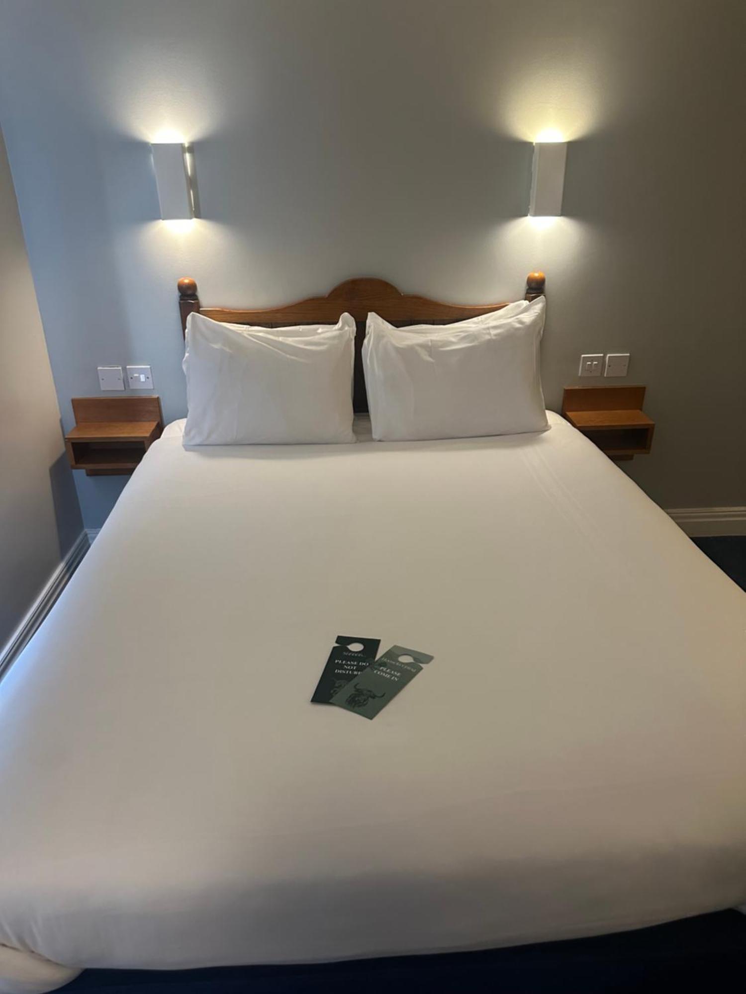 Go2 Glasgow Cumbernauld Hotel - Free Parking And Pet Friendly Esterno foto